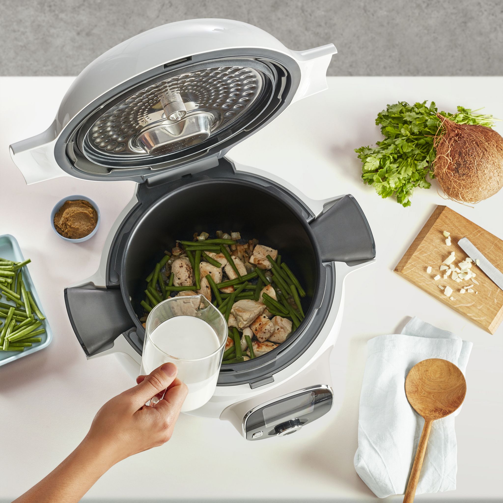 Voir la diapositive 4 : MOULINEX Multicuiseur intelligent COOKEO YY5167FB - Blanc
