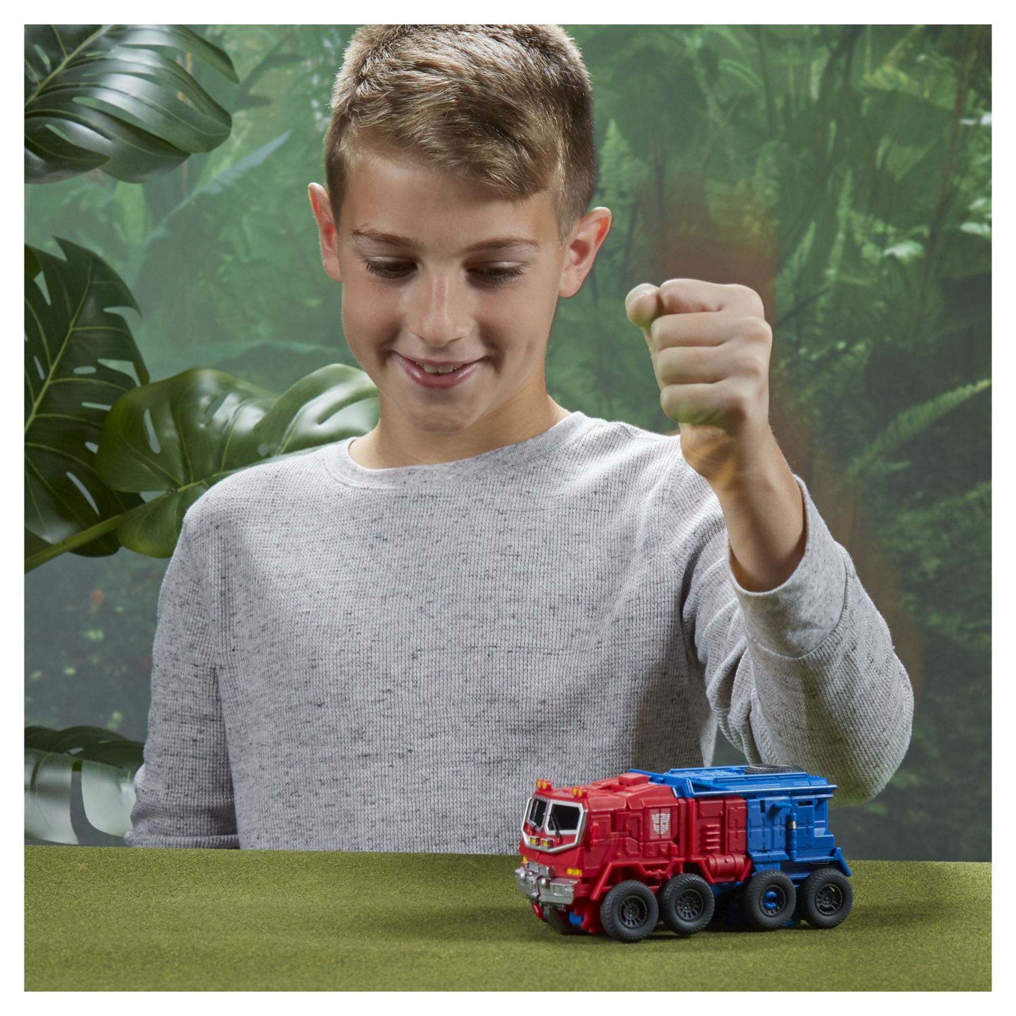 Voir la diapositive 3 : HASBRO Figurine Transformers : Rise of the Beasts Smash Changers Optimus Prime