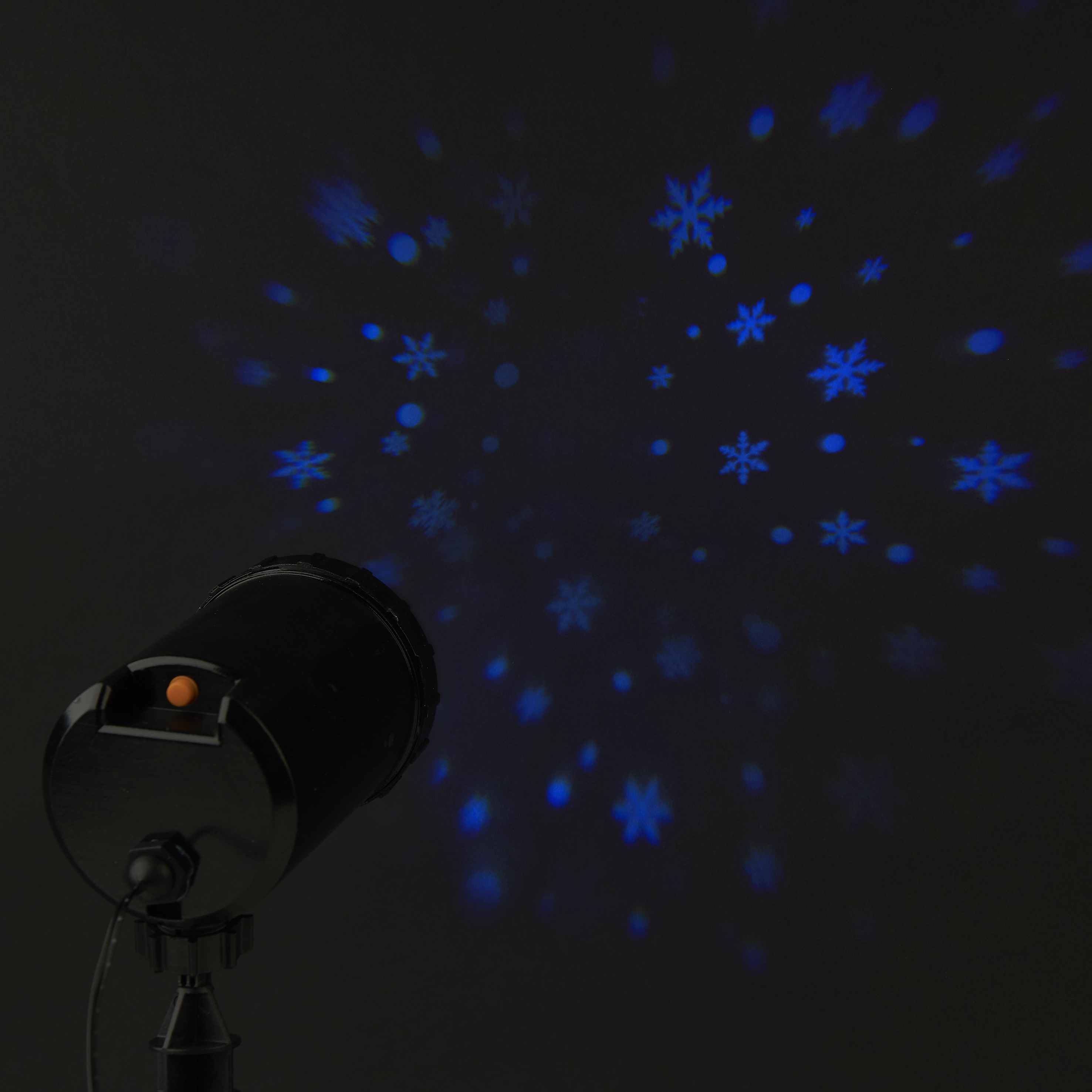Voir la diapositive 2 : ACTUEL Projecteur extérieur LED - motifs Neige / 4 Vitesses avec minuterie