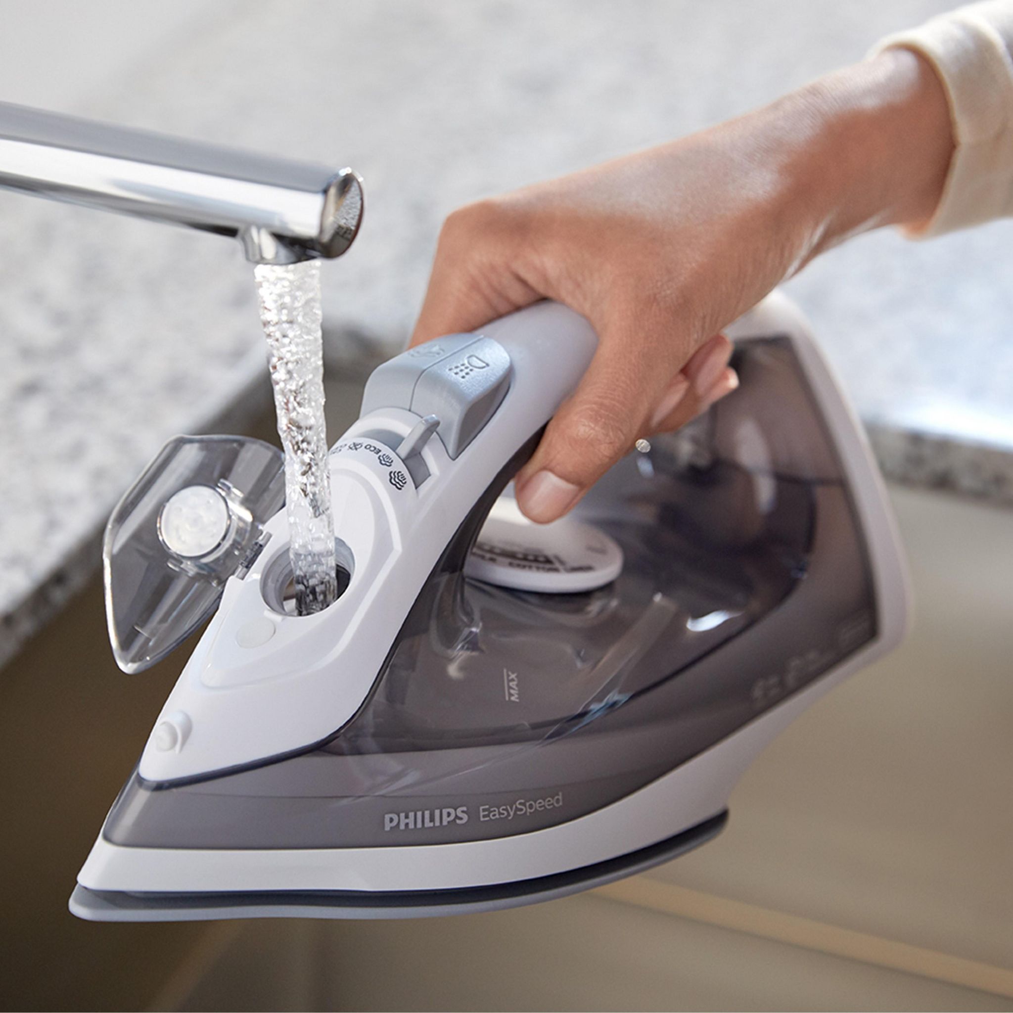 Voir la diapositive 7 : PHILIPS Fer à repasser GC1751/80 - Gris