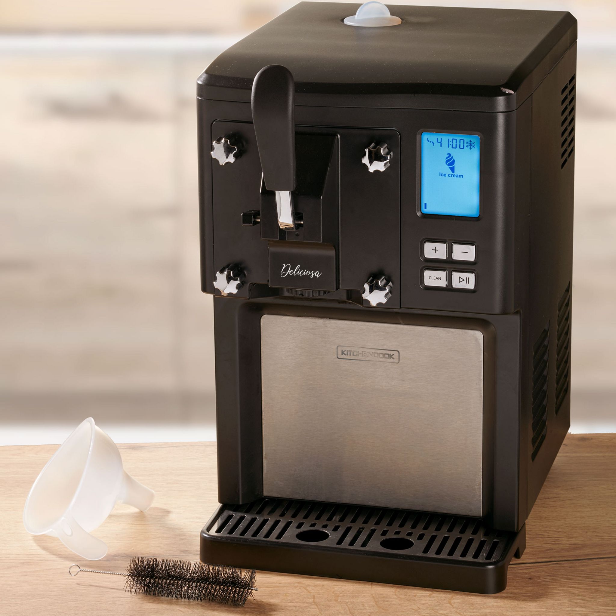 Voir la diapositive 9 : KITCHENCOOK Machine à glace italienne DELICIOSA - Noir