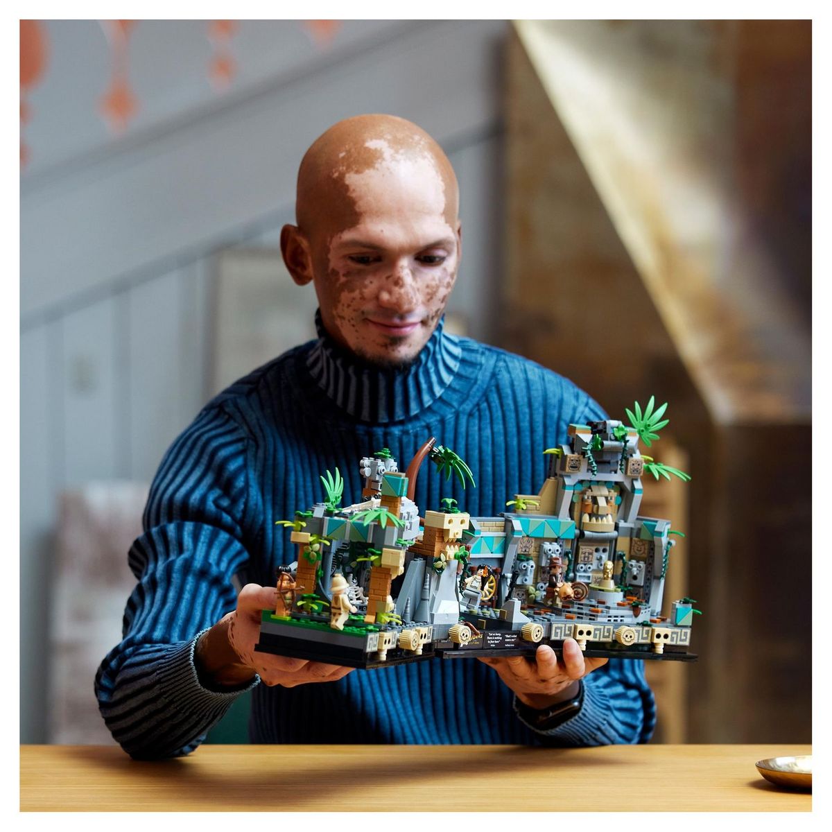 LEGO Indiana Jones 77015 - Le Temple de l'Idole en Or, Maquette pour Adultes, avec Fonctions Interactives et Minifigurines, Film Les Aventuriers de l'Arche Perdue