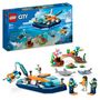 Voir la diapositive 9 : LEGO City 60377 - Le Bateau d'Exploration Sous-Marine, Jouet avec Mini Sous-Marin, Requin, Crabe, Tortue, Raie et Figurines Animaux Marins, Set de Plongée Sous-Marine