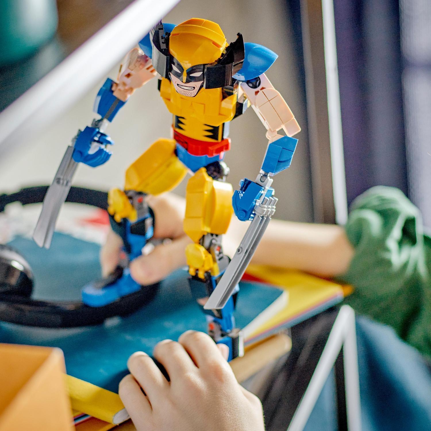 Voir la diapositive 5 : LEGO MARVEL 76257 - La Figurine de Wolverine, Set X-Men avec 6 Éléments de Griffes, Jouet de Construction, Collection de Super-Héros Emblématiques
