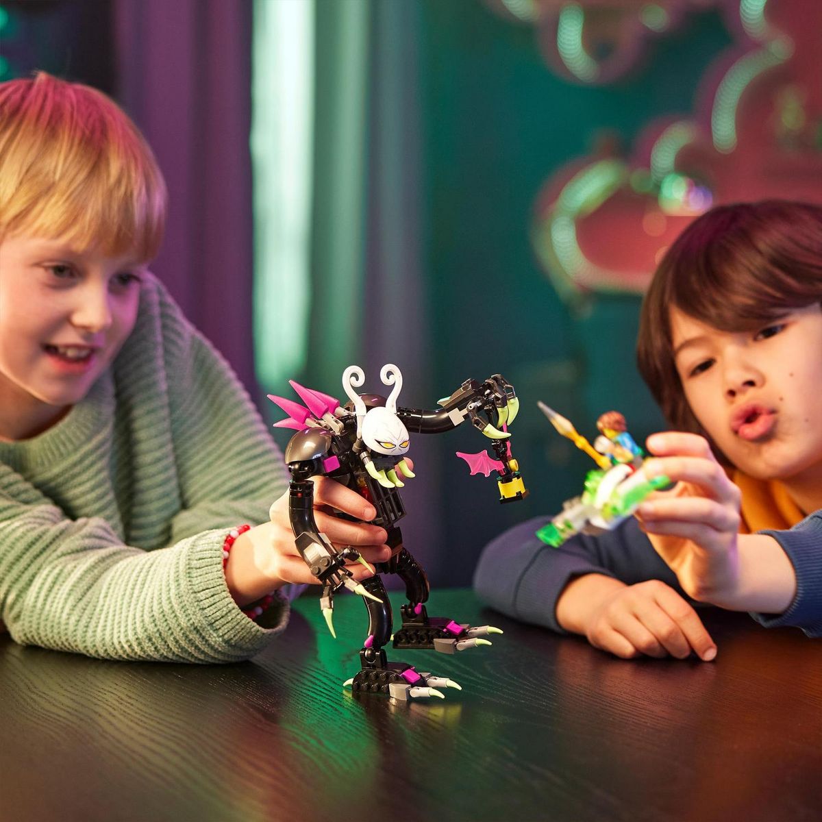 LEGO LEGO DREAMZzz 71455 Le Monstre-Cage, Jouet avec Figurines de Z-Blob en Mini-Avion ou Moto Volante