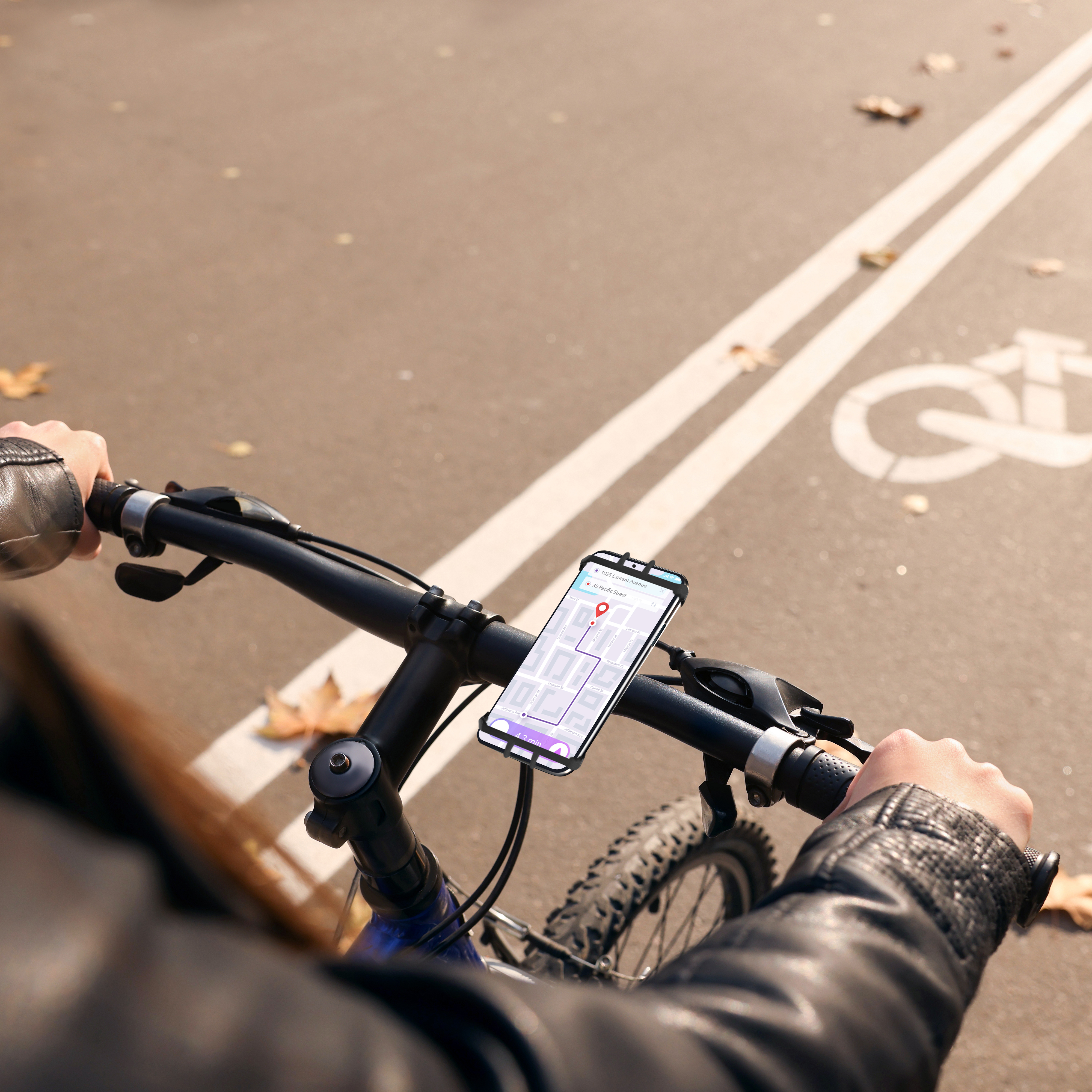 Voir la diapositive 4 : URBAN MOOV Support Vélo / trottinette silicone