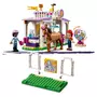 LEGO Friends 41746 - Le Dressage Équestre, Jouet de Chevaux et Poney avec Mini-Poupées Aliya et Mia, Cadeau de Soin des Animaux pour Enfants