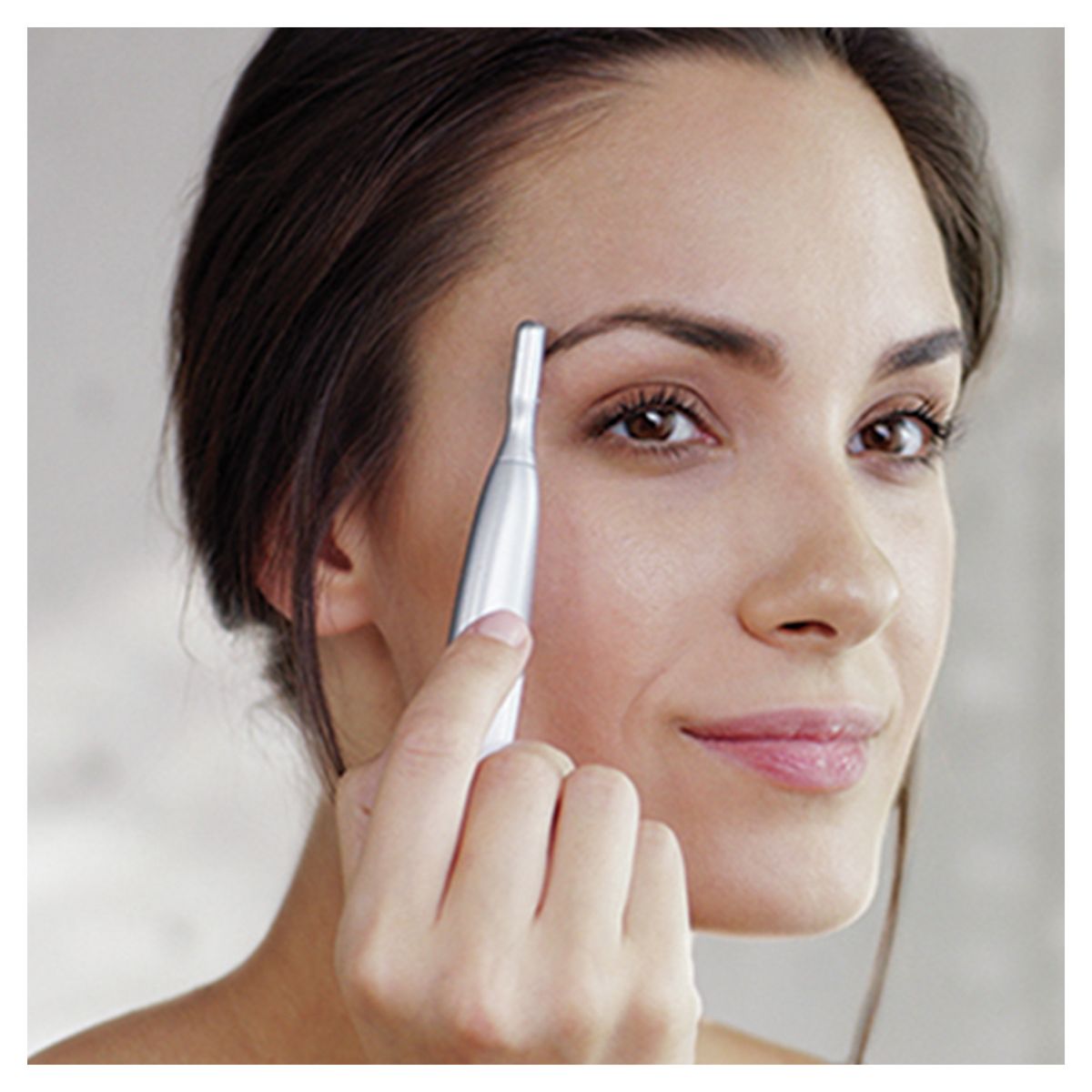 BRAUN Tondeuse bikini FG1100 - Rose