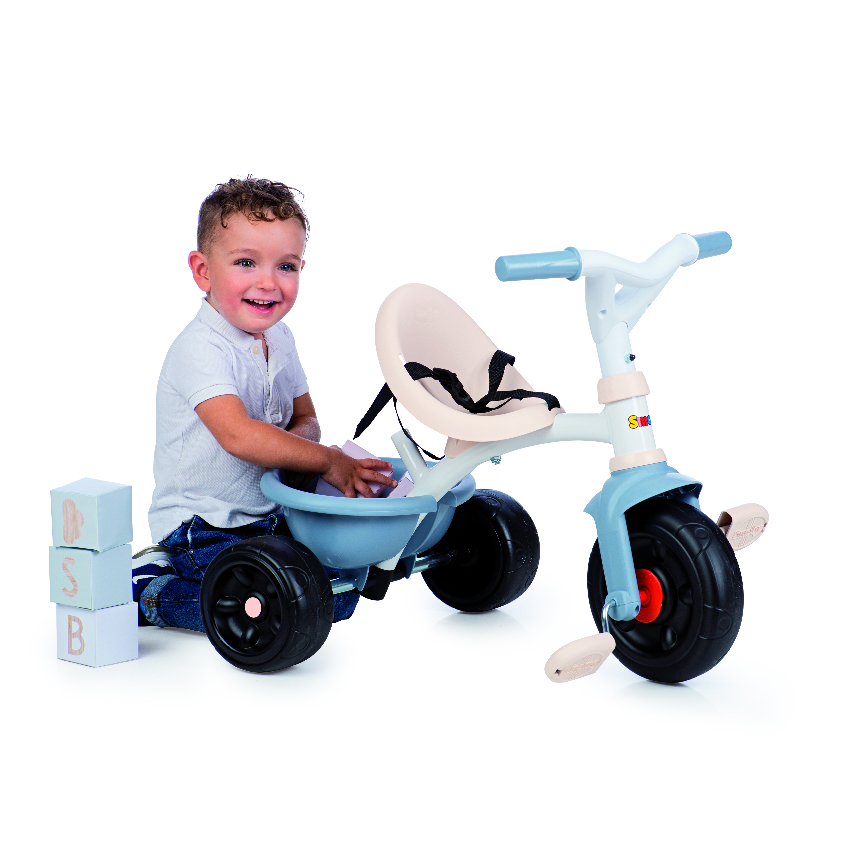 Voir la diapositive 6 : SMOBY Tricycle Be Fun - Bleu