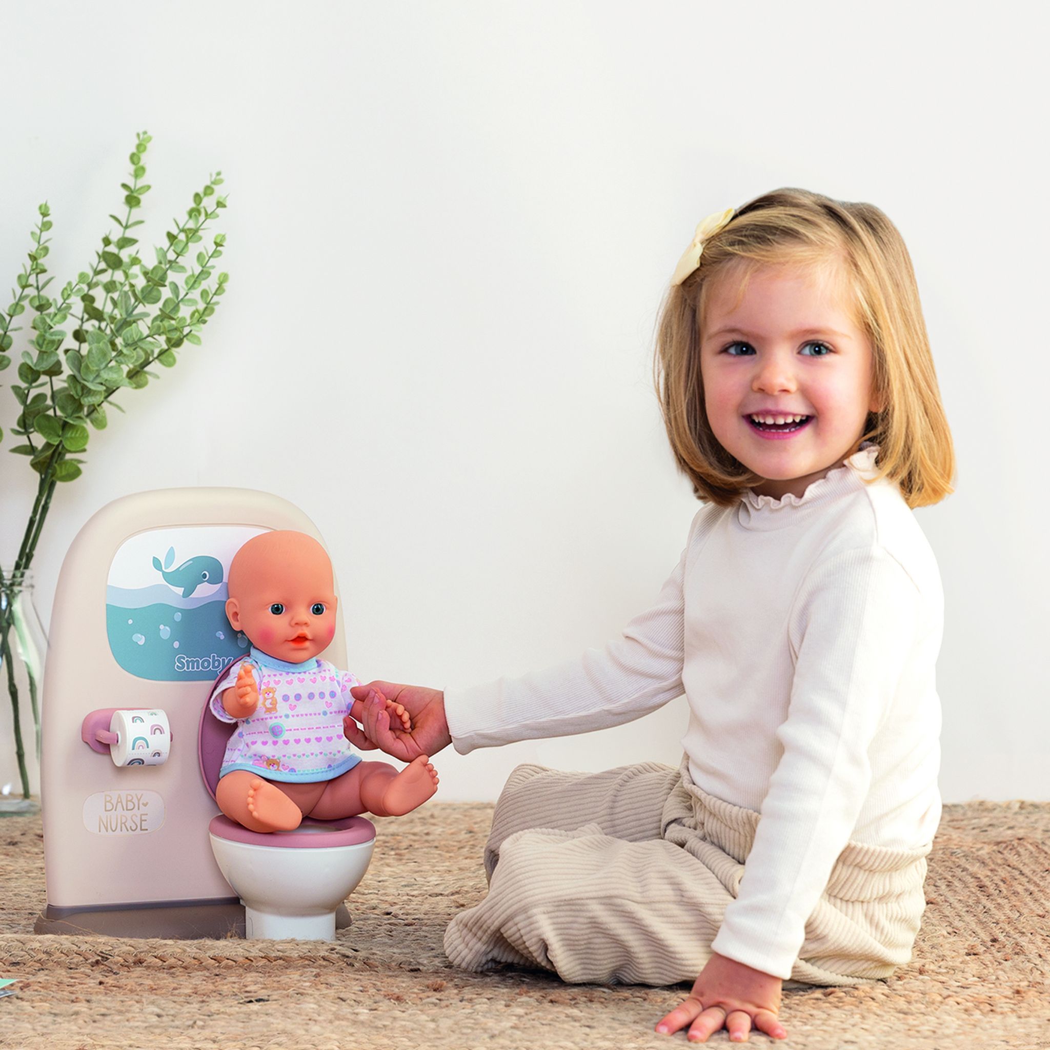 Voir la diapositive 4 : SMOBY Baby nurse - toilettes