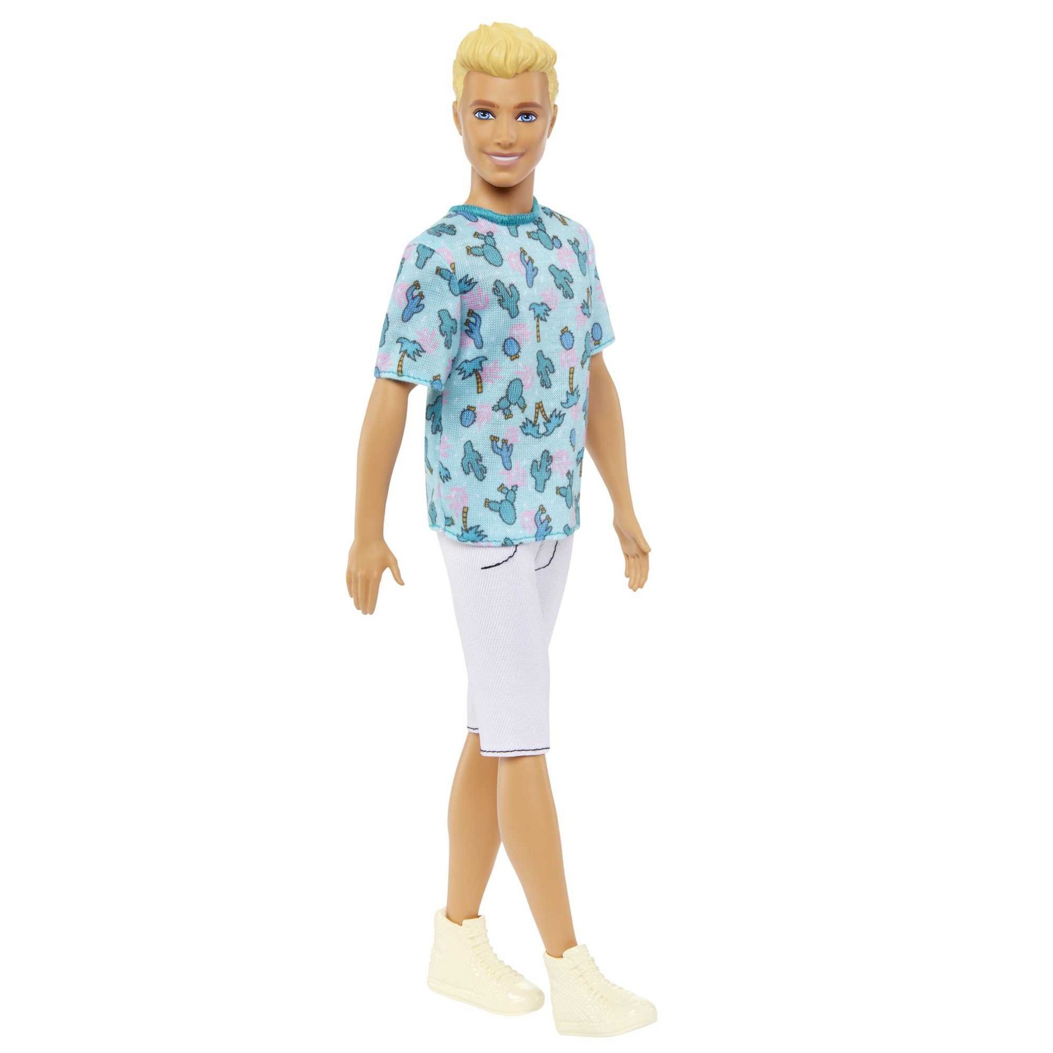 Voir la diapositive 4 : MATTEL Poupée Ken Fashionista T shirt Azur