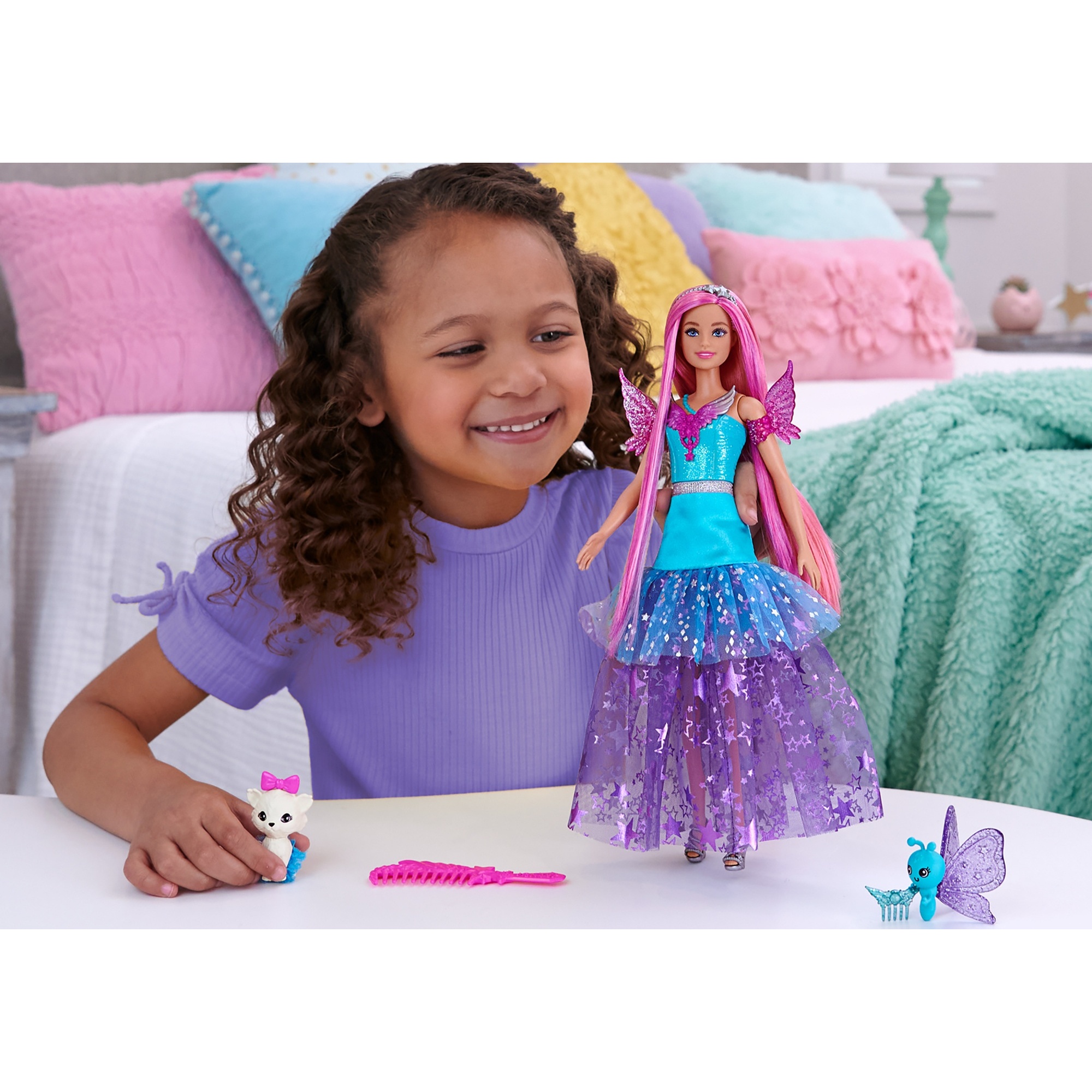 Voir la diapositive 5 : MATTEL Poupée Barbie Malibu Magie Scintillante