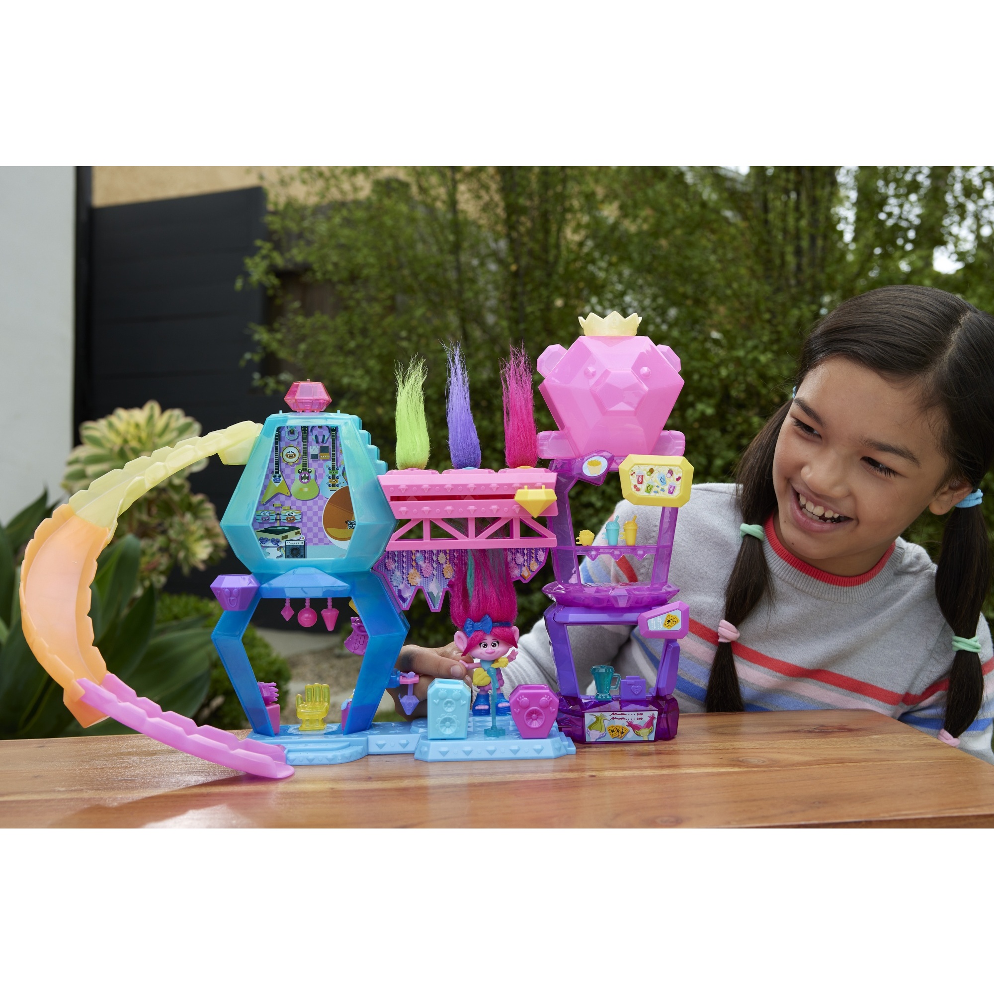 Voir la diapositive 7 : MATTEL Coffret Club de Crystal