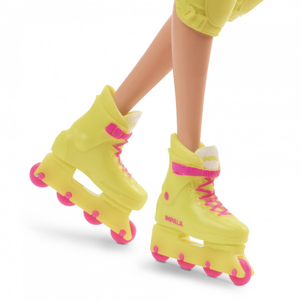 MATTEL Poupée Barbie le Film Roller Skate et accessoires