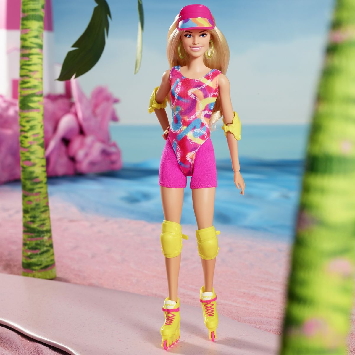 MATTEL Poupée Barbie le Film Roller Skate et accessoires