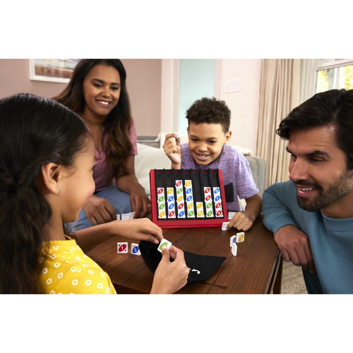 MATTEL Jeu Uno Quatro