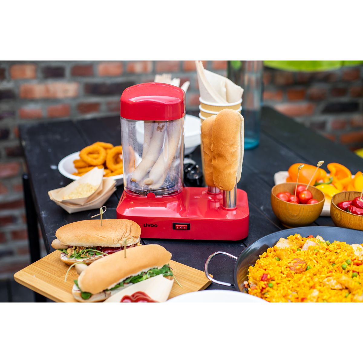 LIVOO Machine à hot-dog DOC238RC - Rouge