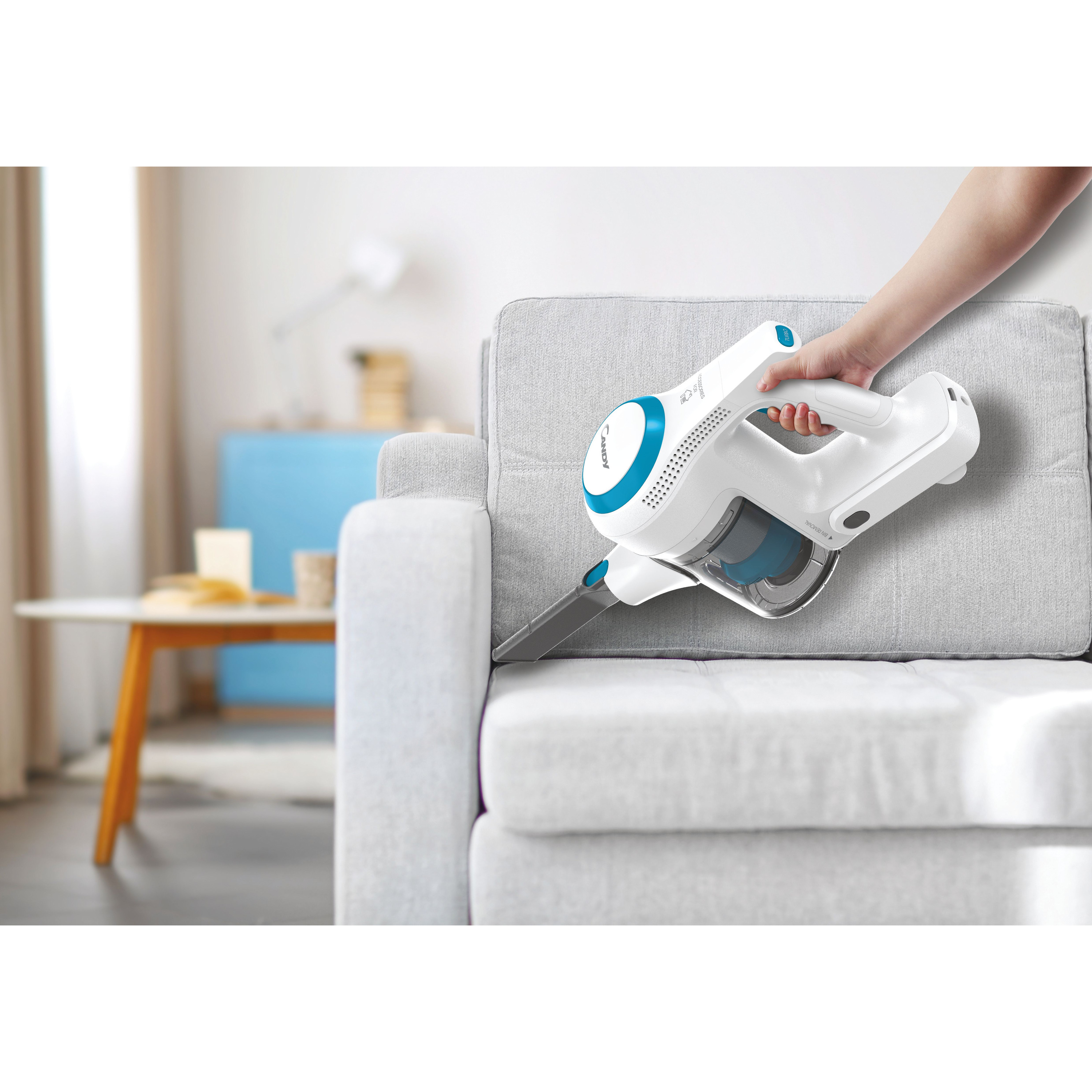 Voir la diapositive 4 : CANDY Aspirateur balai CVIVA02 - Bleu