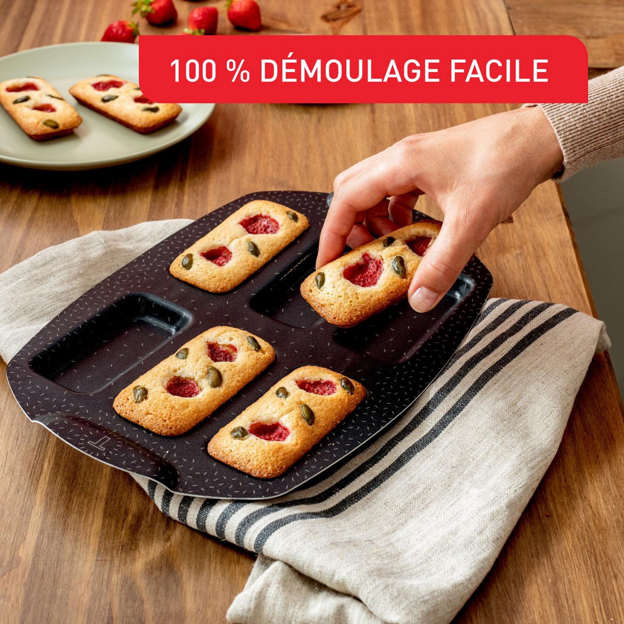Voir la diapositive 3 : TEFAL Moule 6 mini financiers Perfectbake