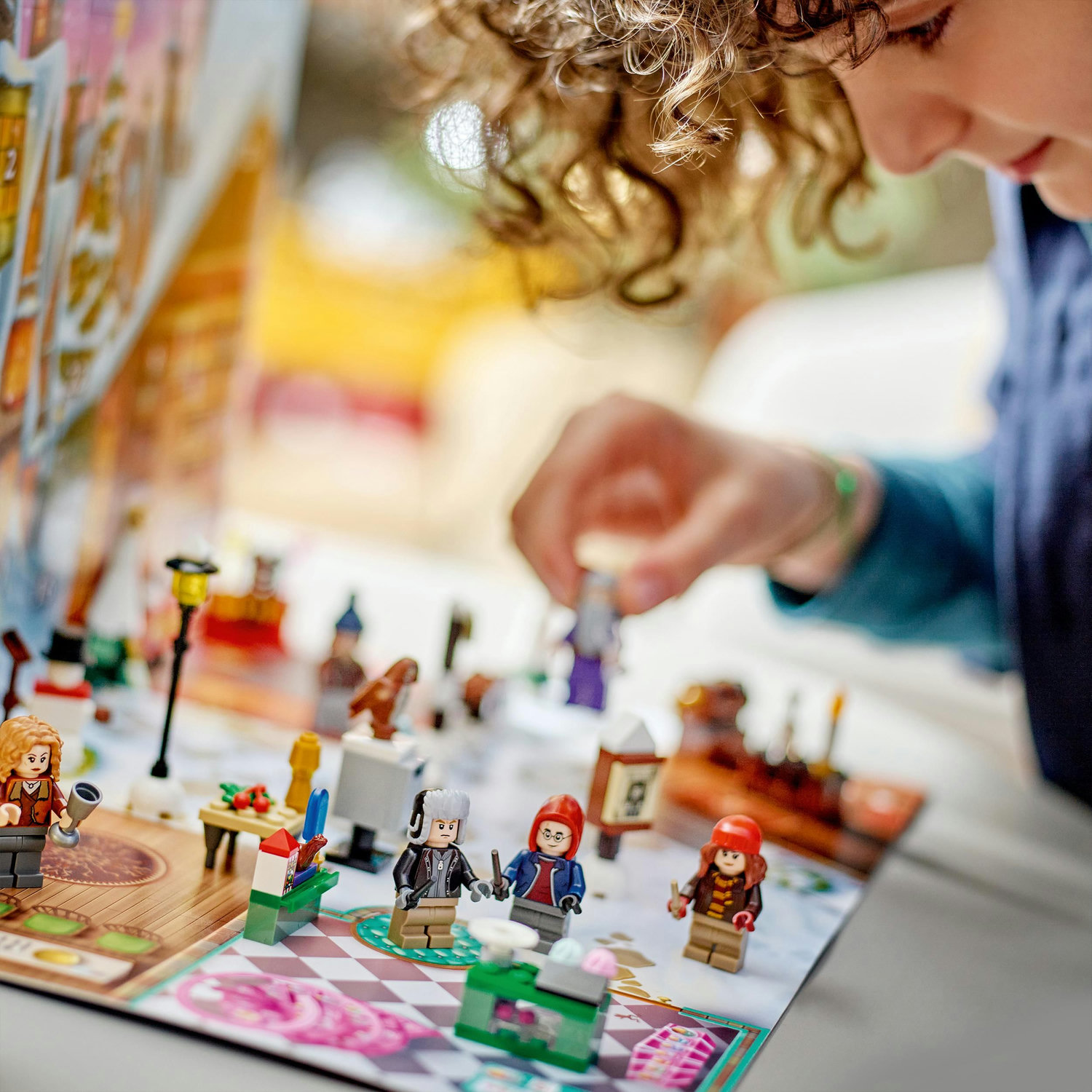 Voir la diapositive 3 : LEGO Harry Potter 76418 - Calendrier de l Avent