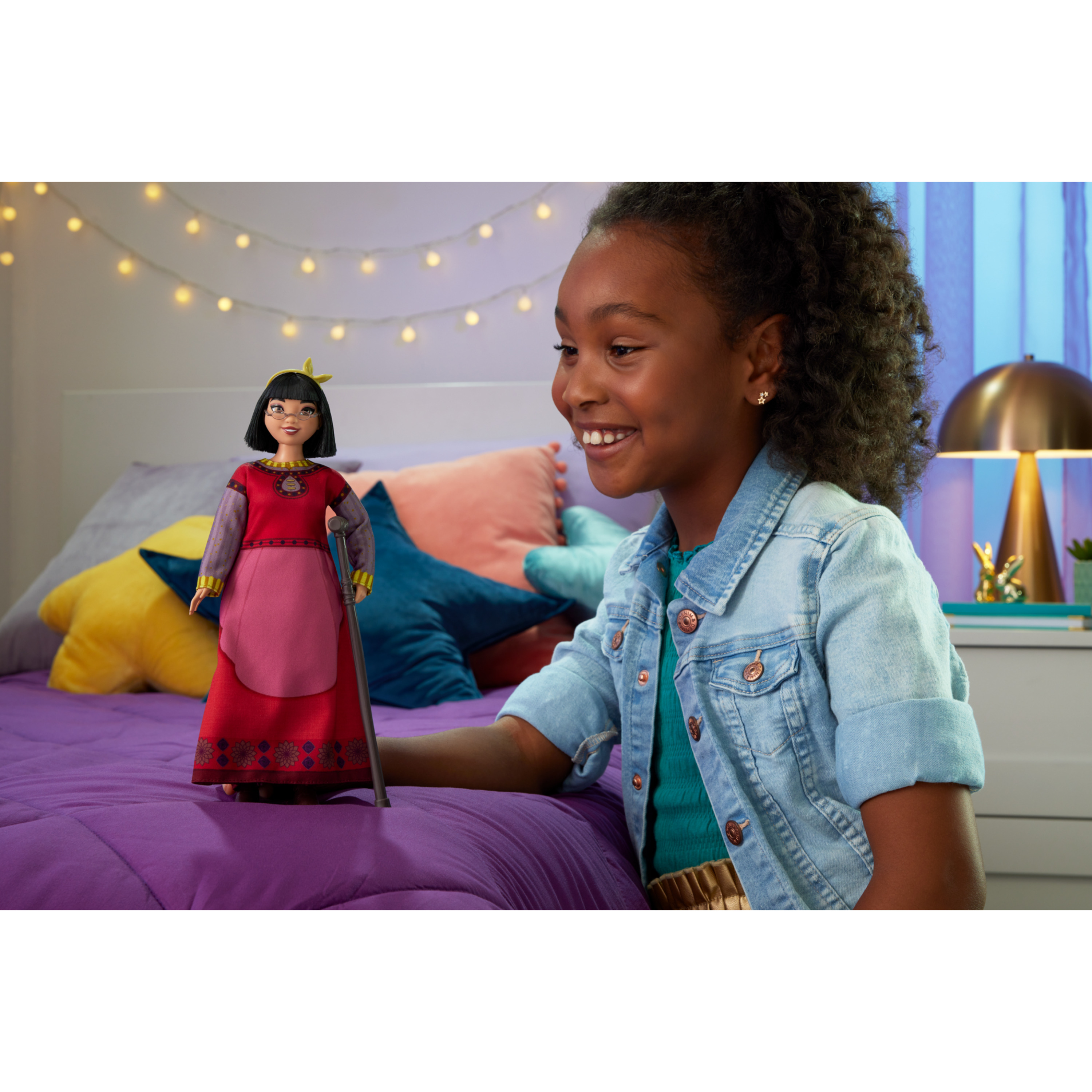 Voir la diapositive 4 : MATTEL Poupée Dahlia de Rosas
