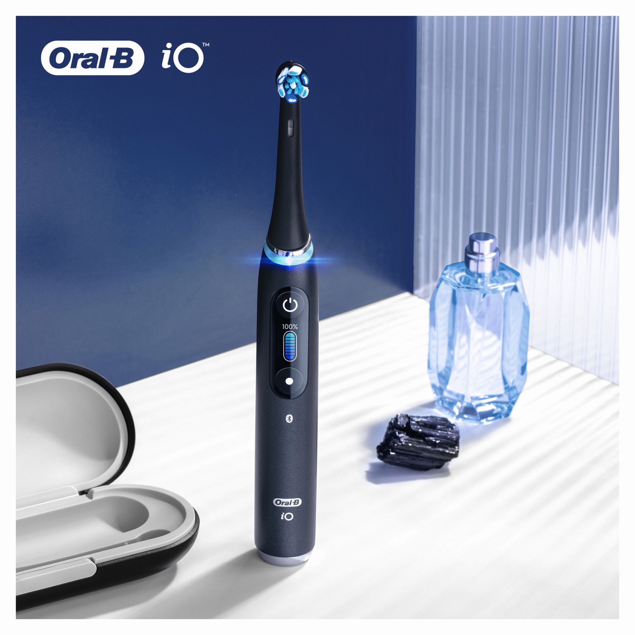 Voir la diapositive 8 : ORAL-B Lot de 2 brossettes iO ULTIMATE CLEAN - Noir