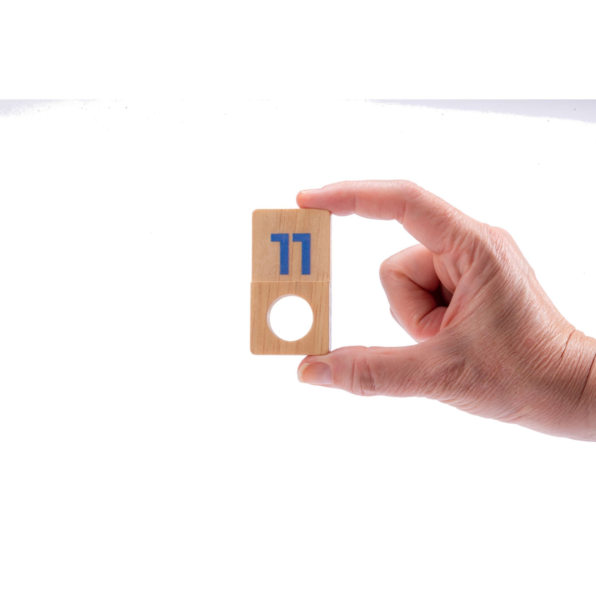 Voir la diapositive 3 : MASTER SENIOR Jeu du Rummy