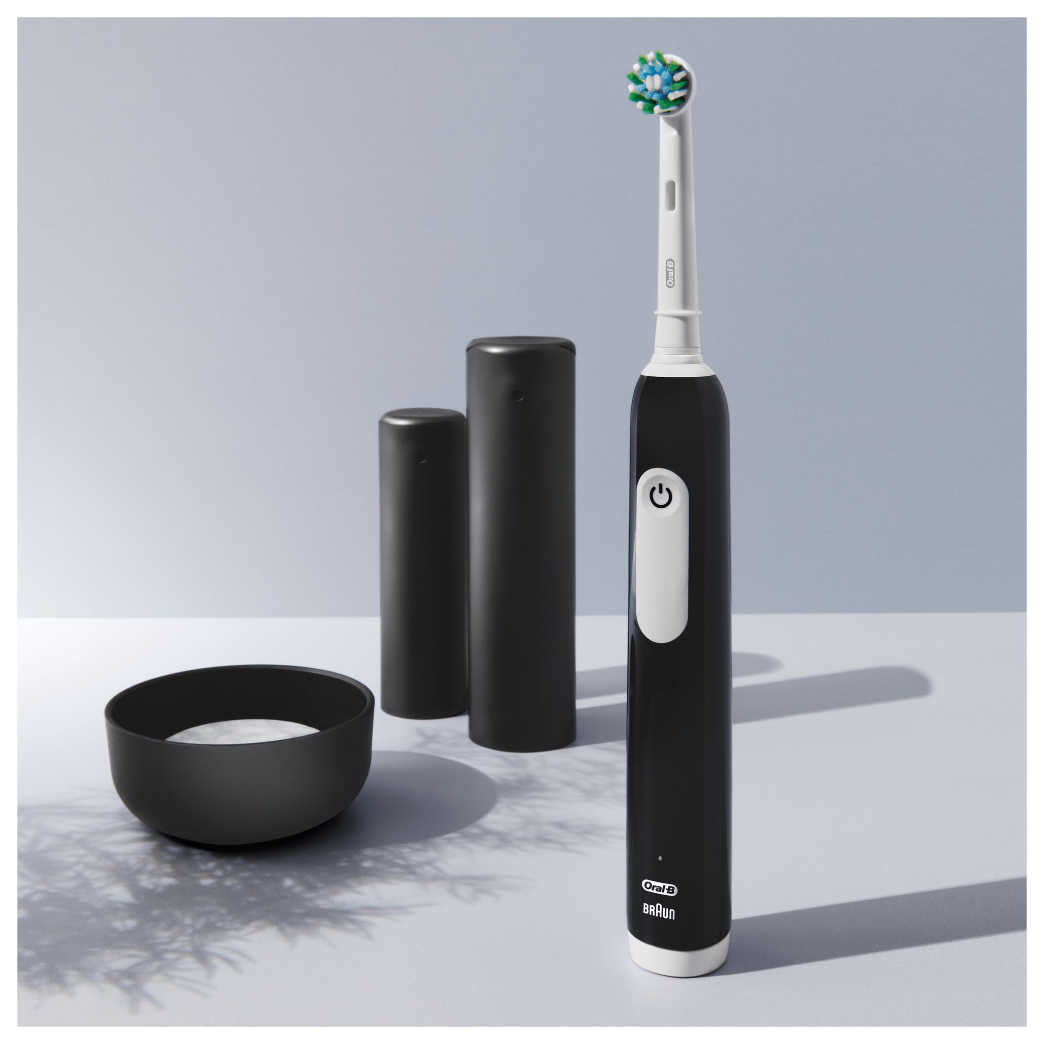 Voir la diapositive 9 : ORAL-B Brosse à dents électrique Pro 1 - Noir
