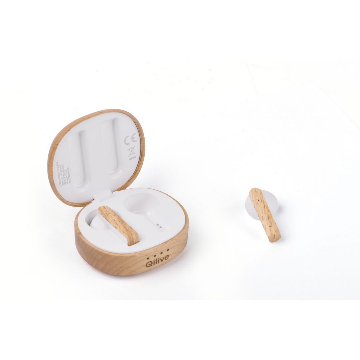 QILIVE Ecouteur sans fils Bluetooth avec étui de recharge Q1669 en Bois FSC et plastique recyclé