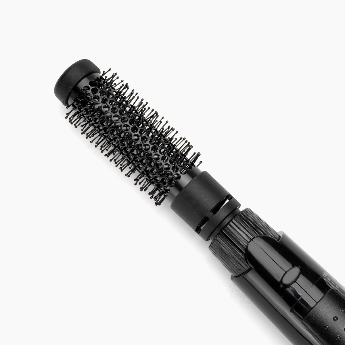 BABYLISS Brosse soufflante AS86E - Noir