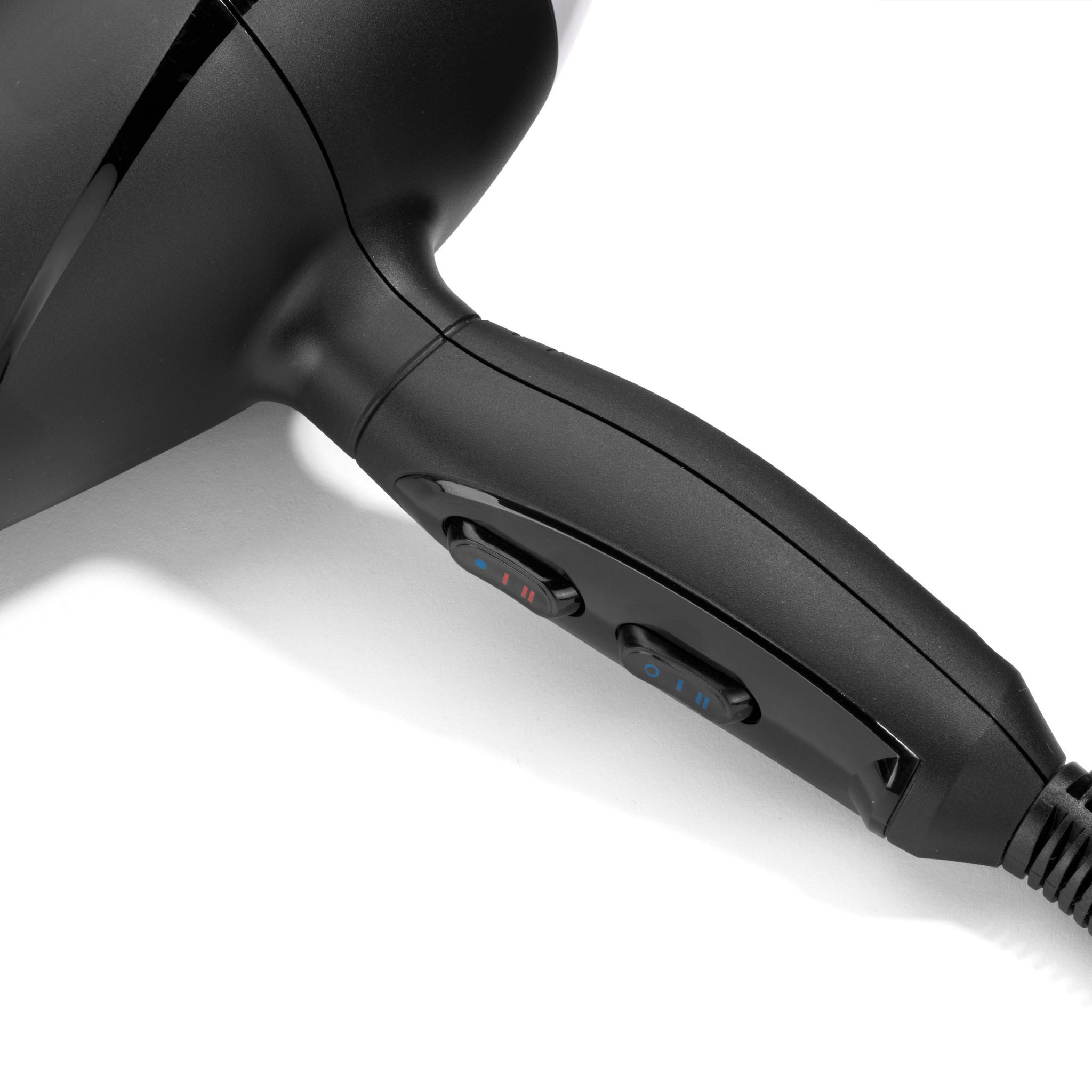 Voir la diapositive 12 : BABYLISS Sèche cheveux 6710DE - Noir