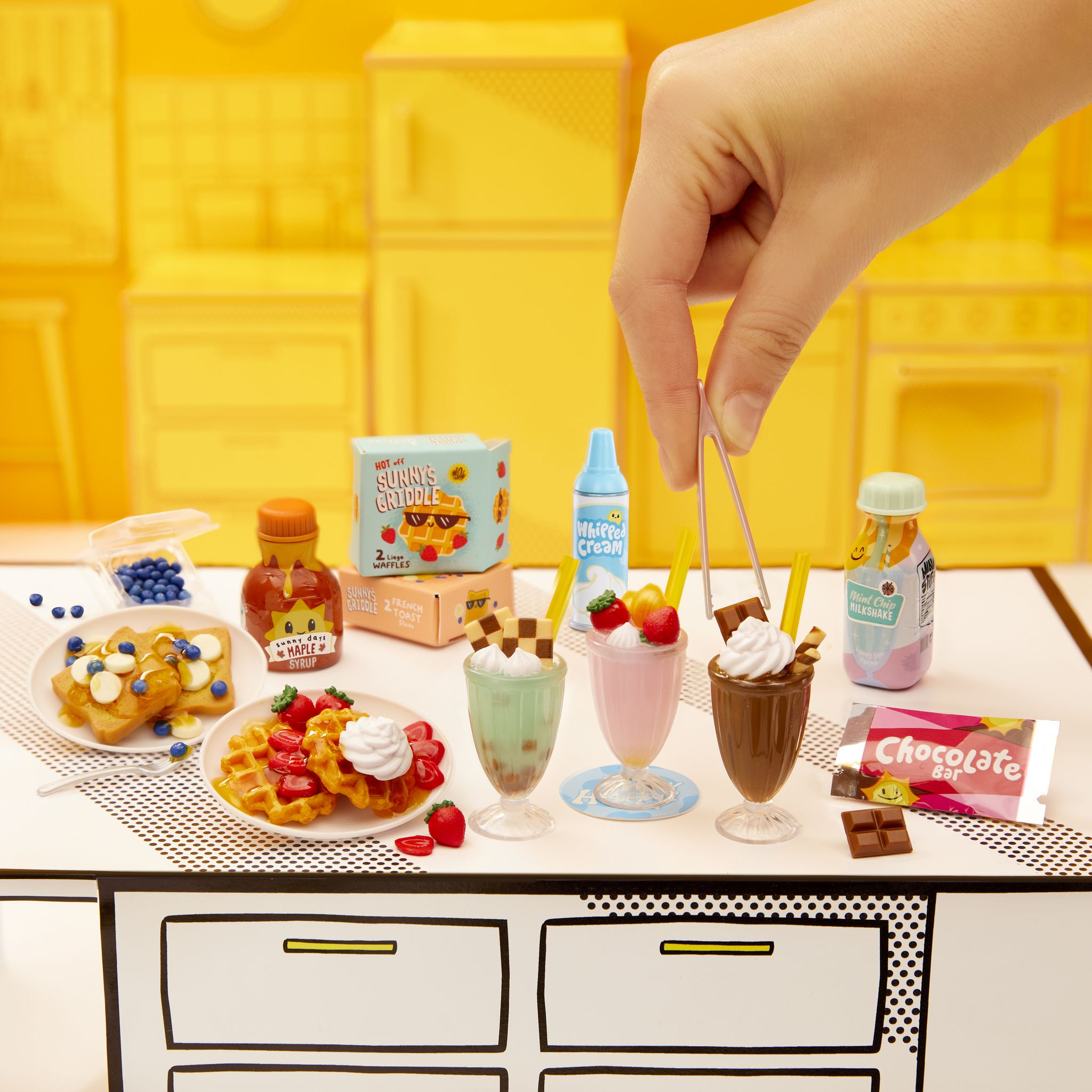 Voir la diapositive 2 : MGA MiniVerse série aliment Diner