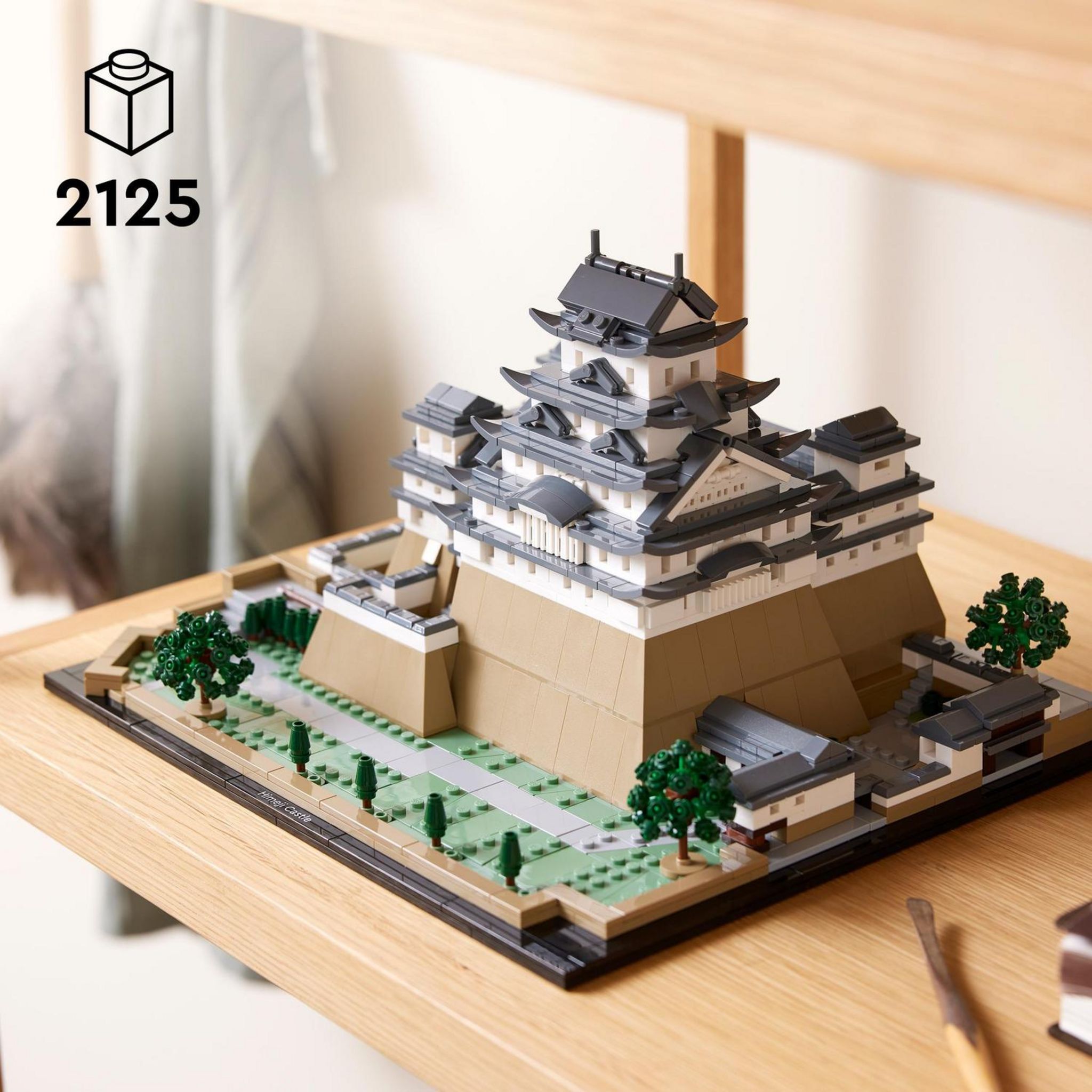 Voir la diapositive 7 : LEGO LEGO Architecture 21060 Le Château d'Himeji, Kit de Construction de Maquettes pour Adultes Fans de la Culture Japonaise