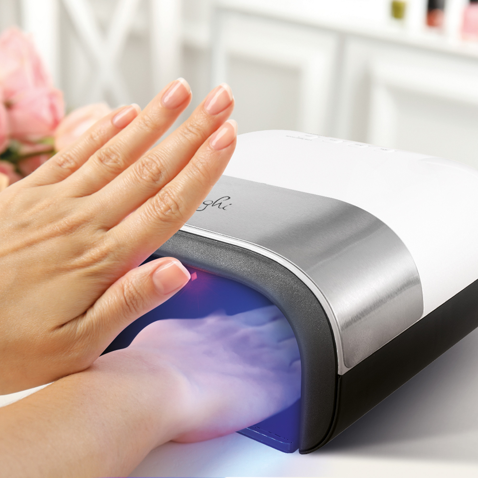 Voir la diapositive 5 : YOGHI Lampe à ongles LIKE+V2 - Blanc