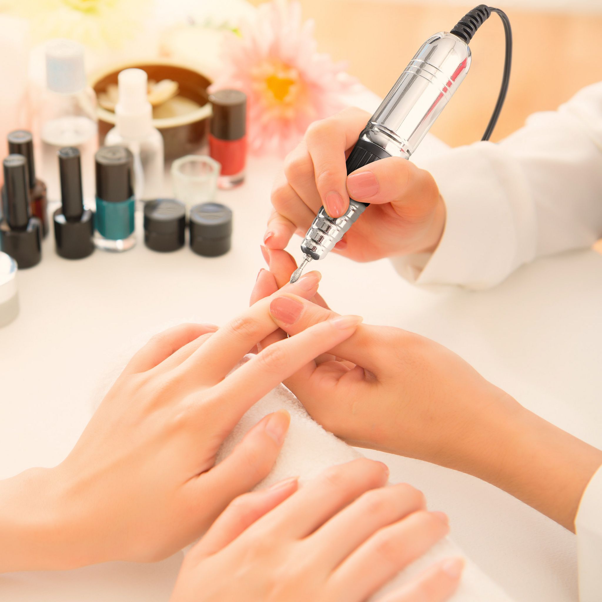 Voir la diapositive 6 : YOGHI Ponceuse pour ongles électrique NAIL HUB PRO - Blanc