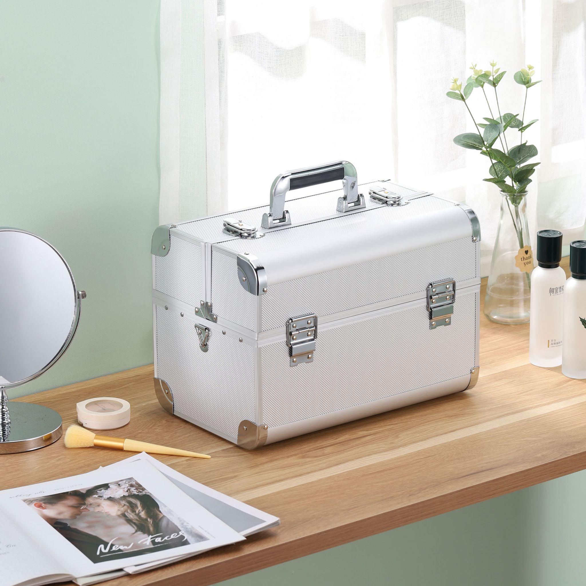 Voir la diapositive 4 : PREGO Malette de maquillage MAKE ME UP LITE - Gris