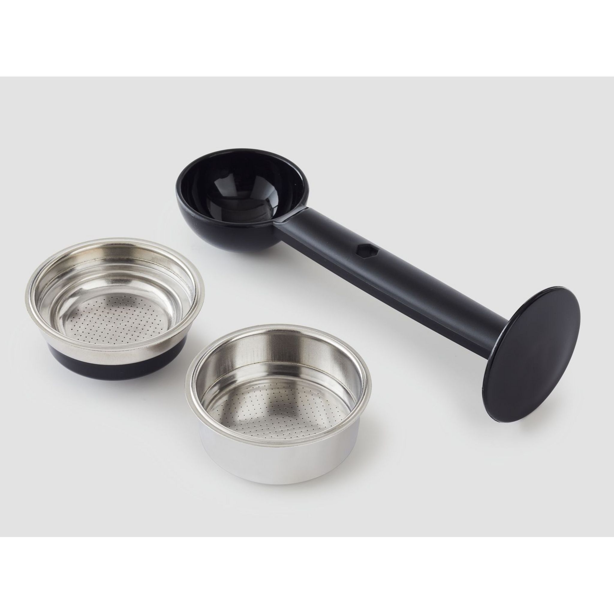 Voir la diapositive 6 : QILIVE Machine à café espresso manuelle compacte Q.5164 - Gris