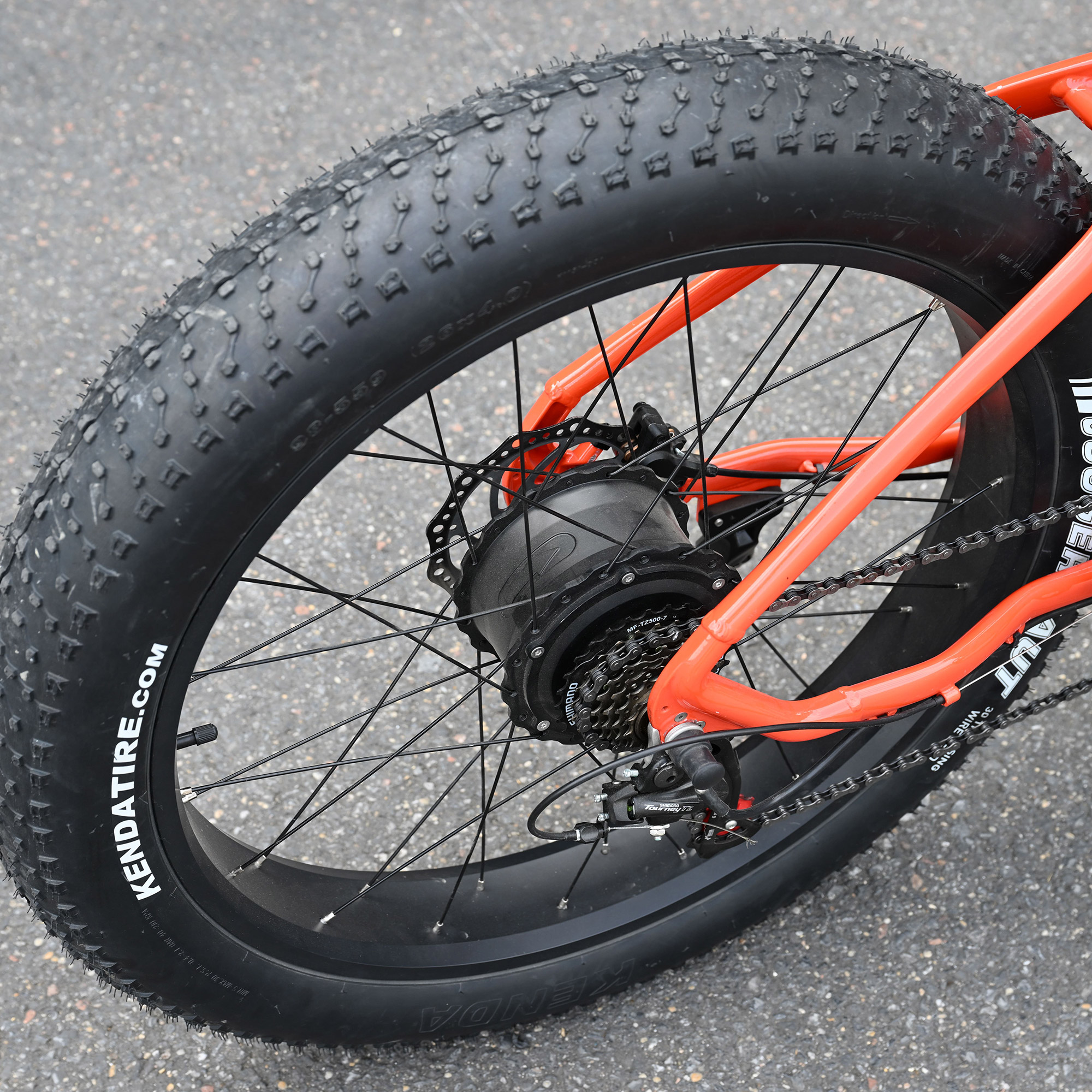 Voir la diapositive 5 : YEEP.ME Vélo avec Assistance Électrique Holiday 26 pouces - Rouge