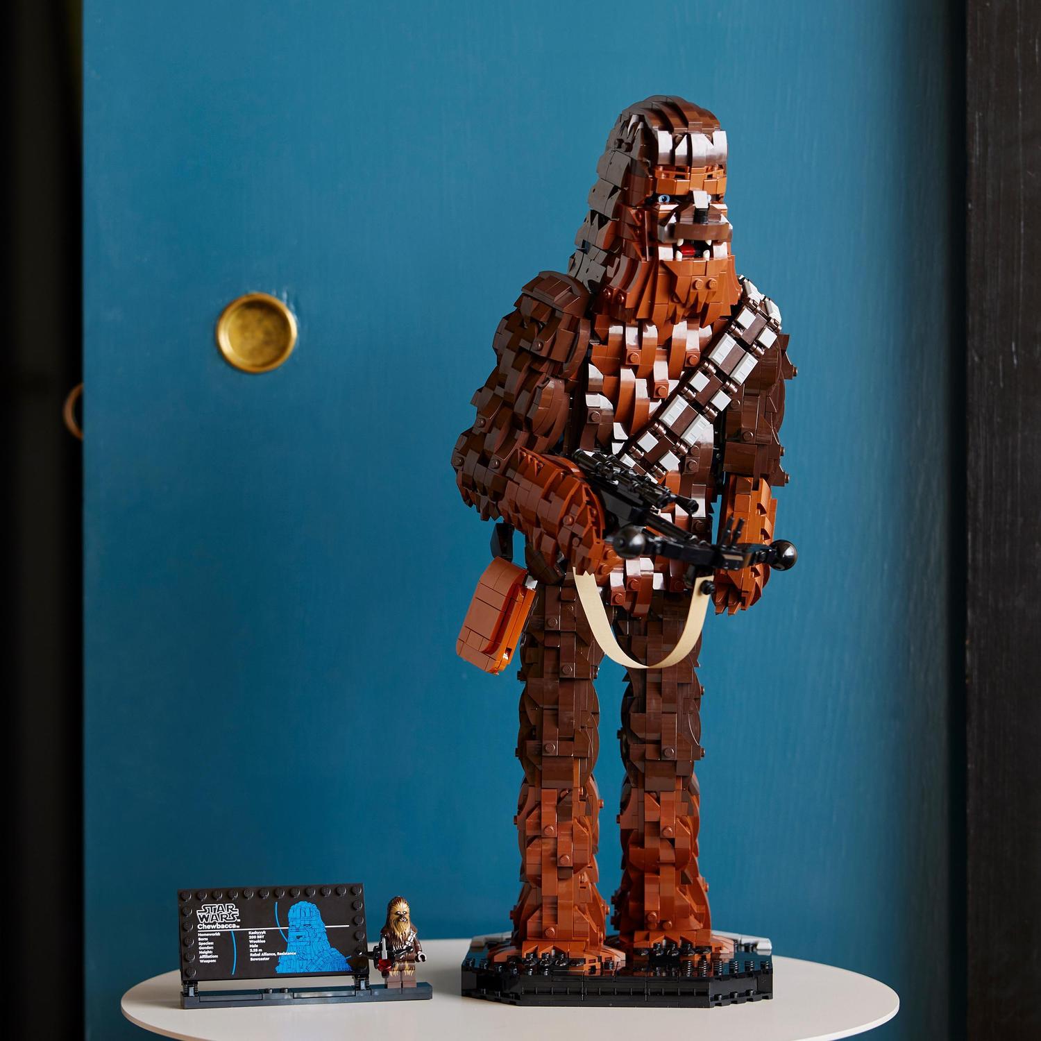 Voir la diapositive 4 : LEGO LEGO Star Wars 75371 Chewbacca, Kit de Modélisme Le Retour du Jedi pour Adultes, Figurines de Wookiee avec Arbalète