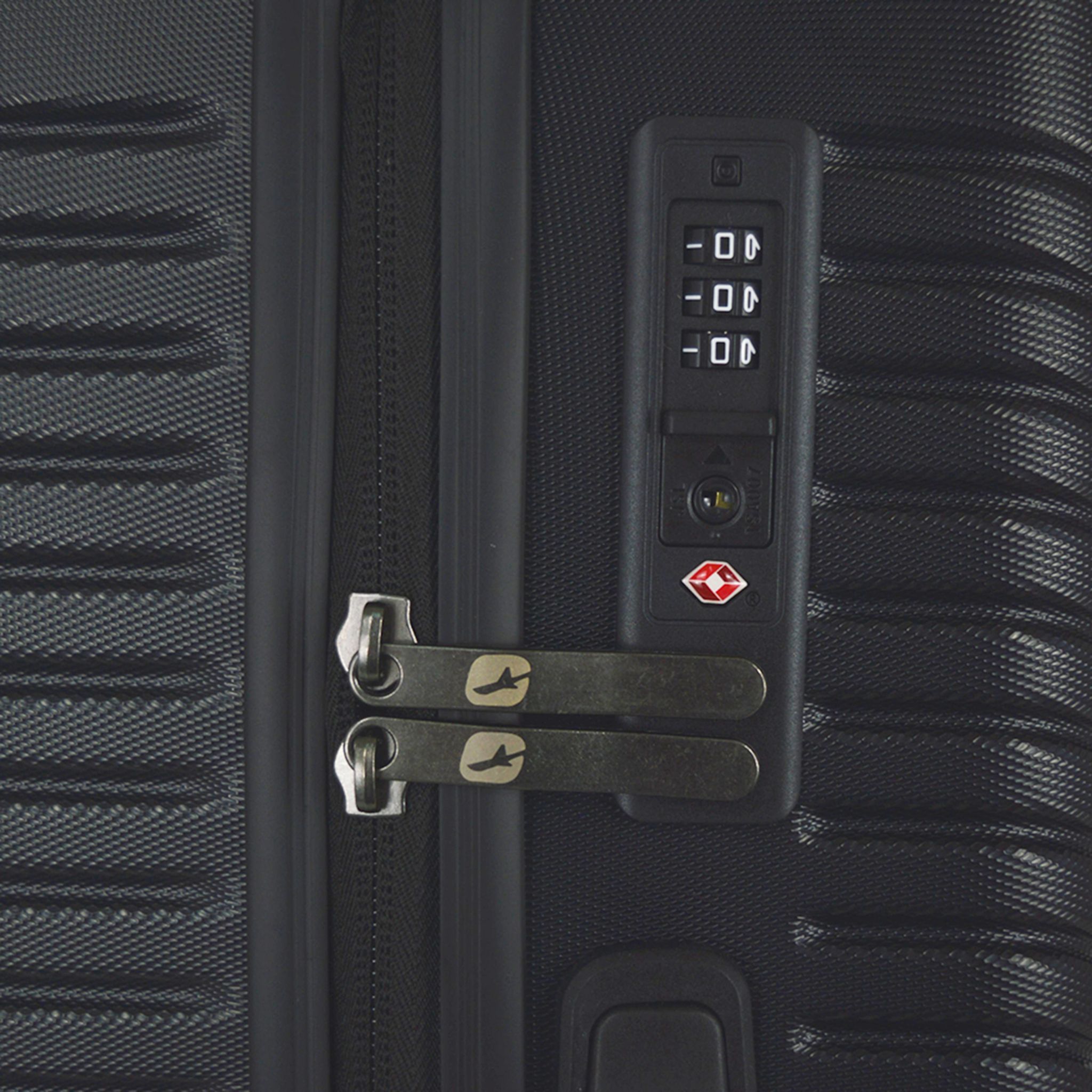 Voir la diapositive 4 : AIRPORT Valise Xtrip ABS 55cm 8 roues - Noir