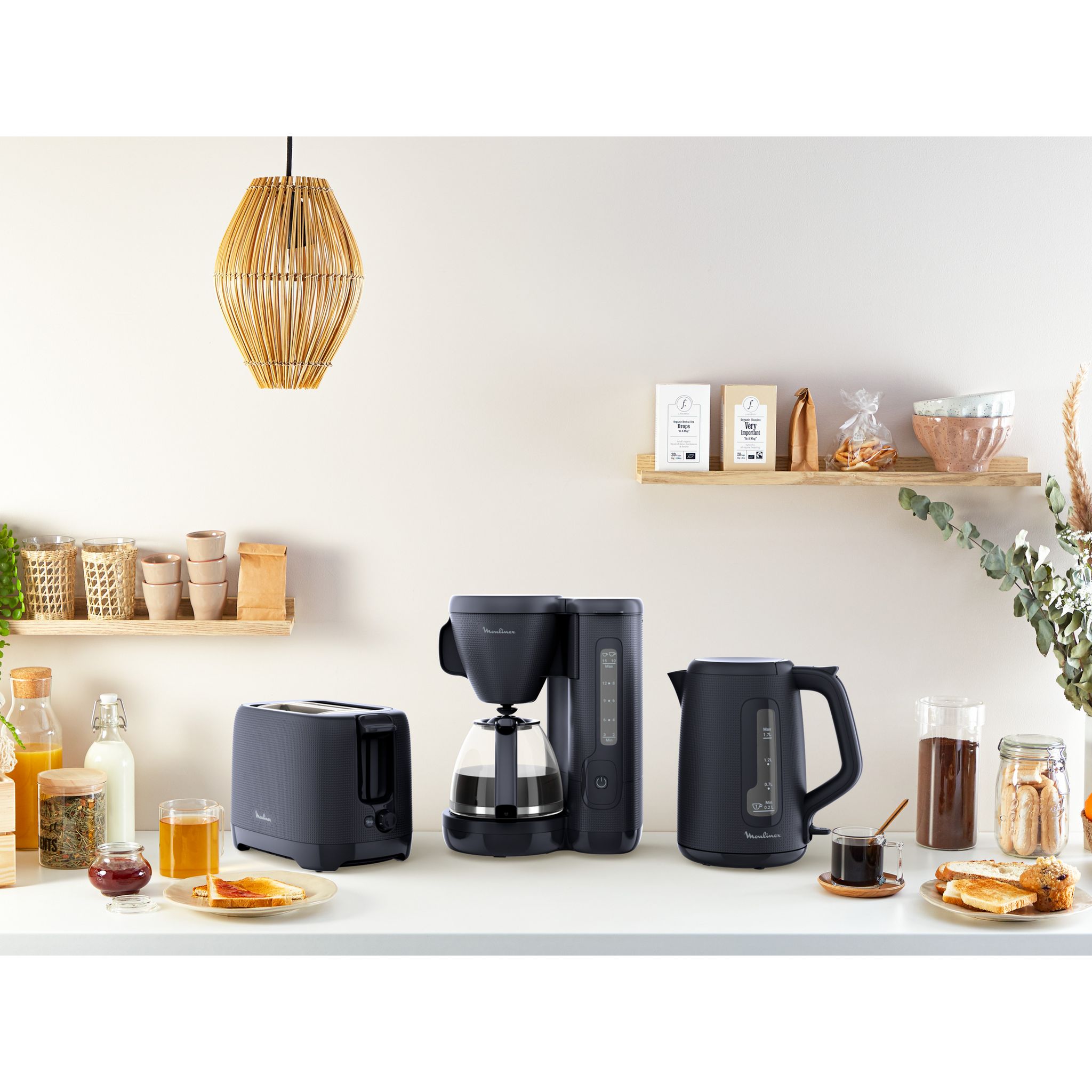 Voir la diapositive 2 : MOULINEX Bouilloire électrique BY2M0810 - Noir