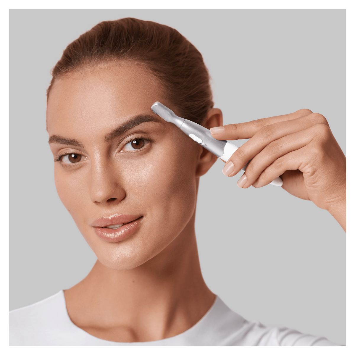 BRAUN Tondeuse bikini FG1106 - Blanc