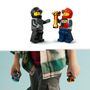 Voir la diapositive 5 : LEGO City 60400 Les Karts et les Pilotes de Course, Jouet avec 2 Karting, avec 2 Minifigurines de Pilotes de Voitures
