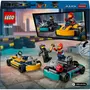 LEGO City 60400 Les Karts et les Pilotes de Course, Jouet avec 2 Karting, avec 2 Minifigurines de Pilotes de Voitures