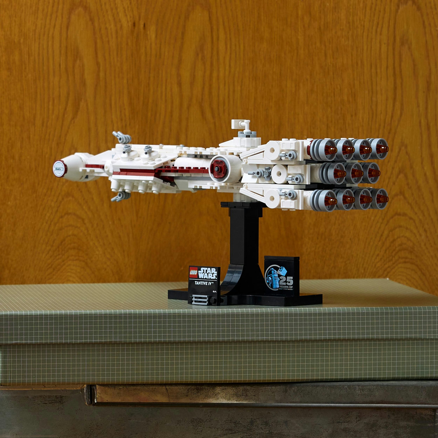 Voir la diapositive 4 : LEGO LEGO Star Wars 75376 Tantive IV, Set de Construction, Vaisseau Spatial, Véhicule