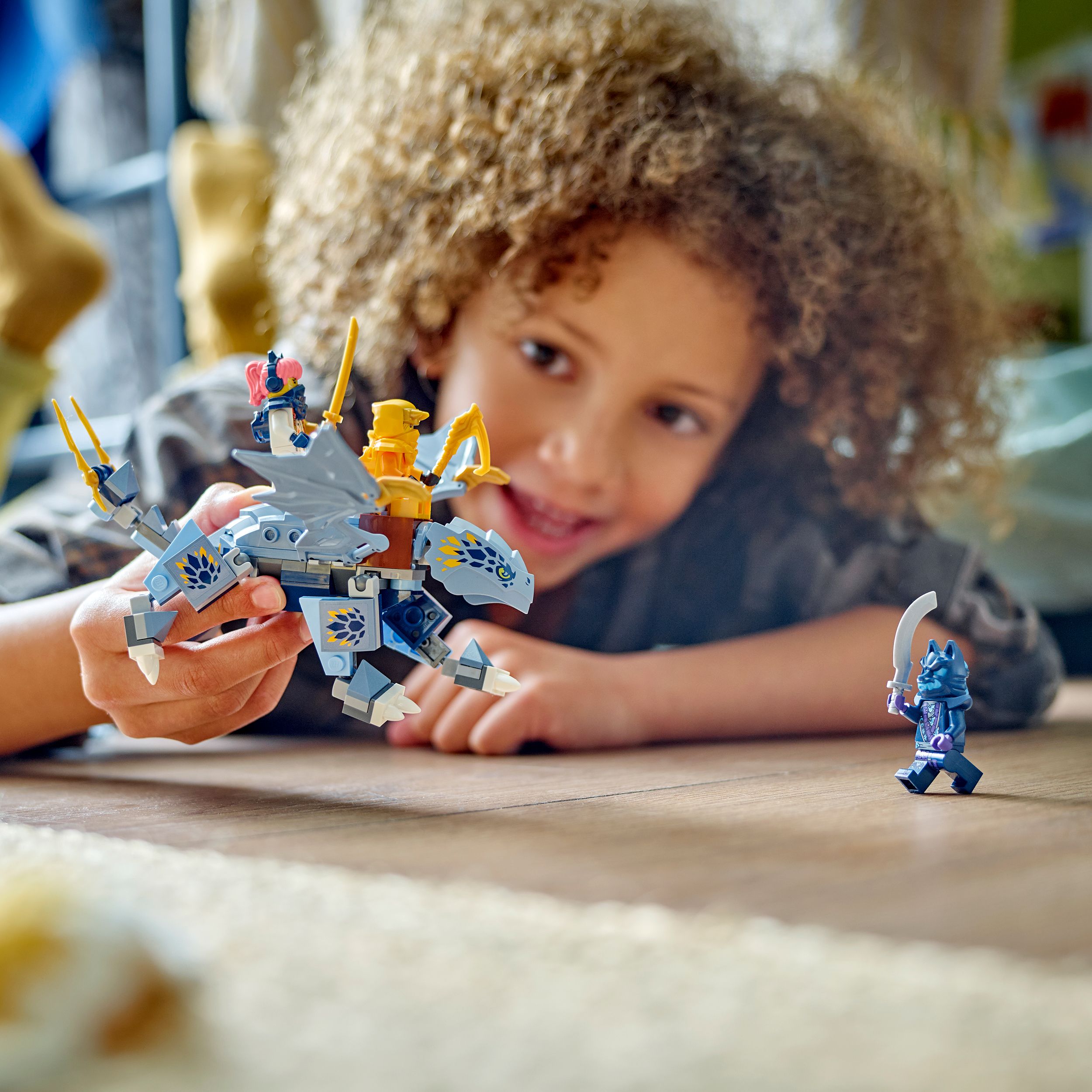 Voir la diapositive 6 : LEGO LEGO NINJAGO 71810 - Le Jeune Dragon Riyu, Set de Construction, 3 Minifigurines de Ninjas
