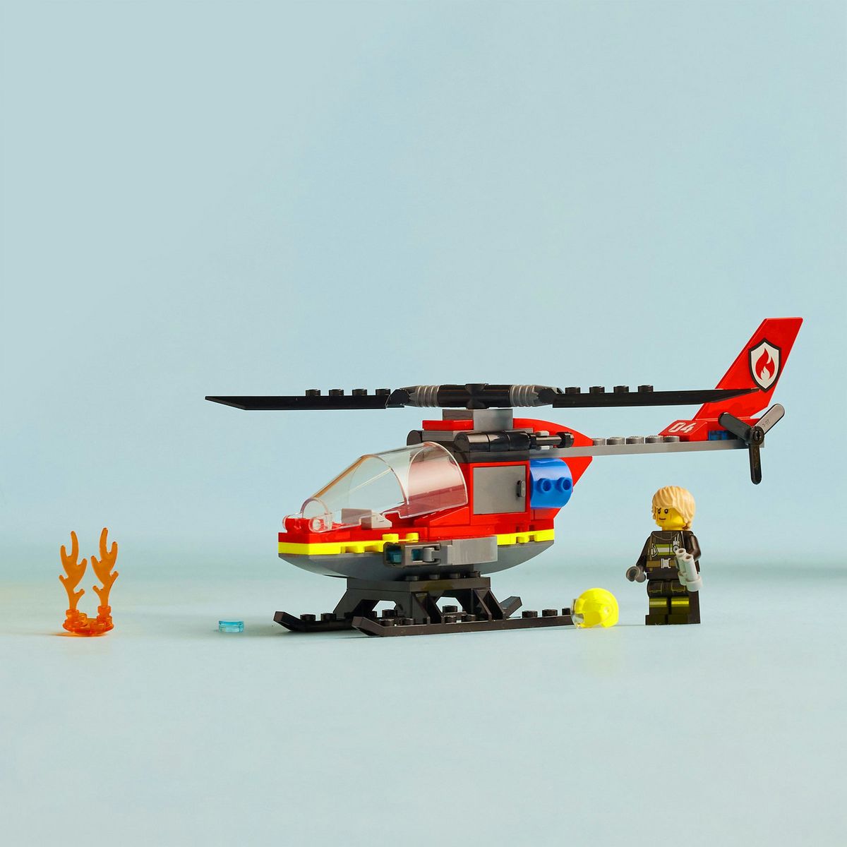 LEGO City 60411 L'Hélicoptère de Secours des Pompiers, Jouet avec Minifigurines de Pilote Pompier, Cadeau pour Enfants