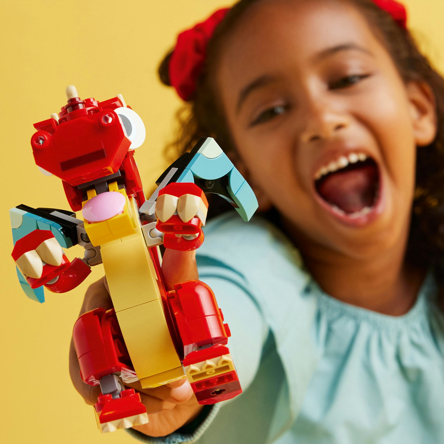 Voir la diapositive 7 : LEGO LEGO Creator 3en1  31145 Le Dragon Rouge; Jouet avec 3 Figurines d'Animaux, dont un Dragon Rouge, un Poisson et un Phénix
