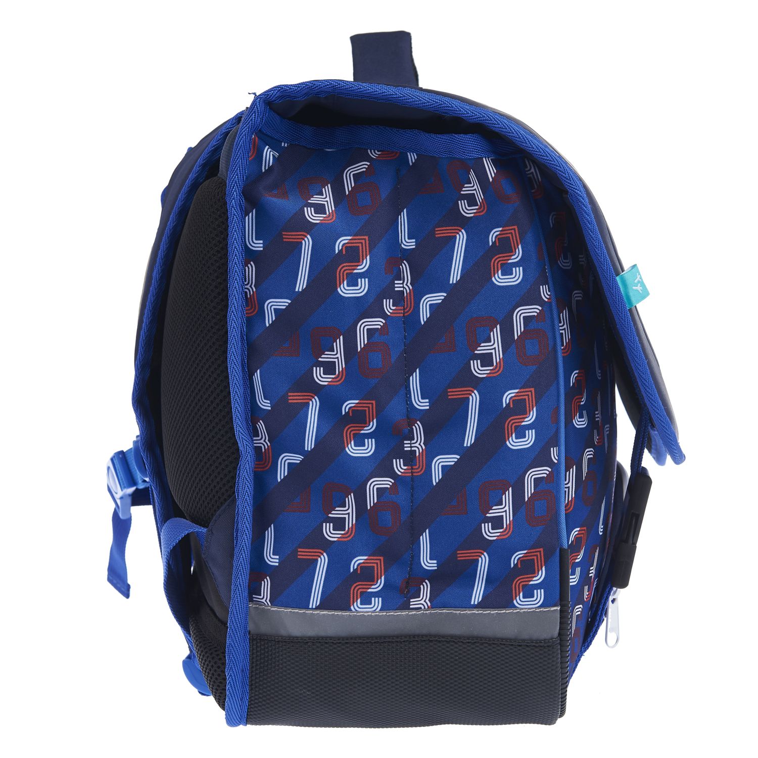 Voir la diapositive 4 : AUCHAN cartable 41 cm bleu foot