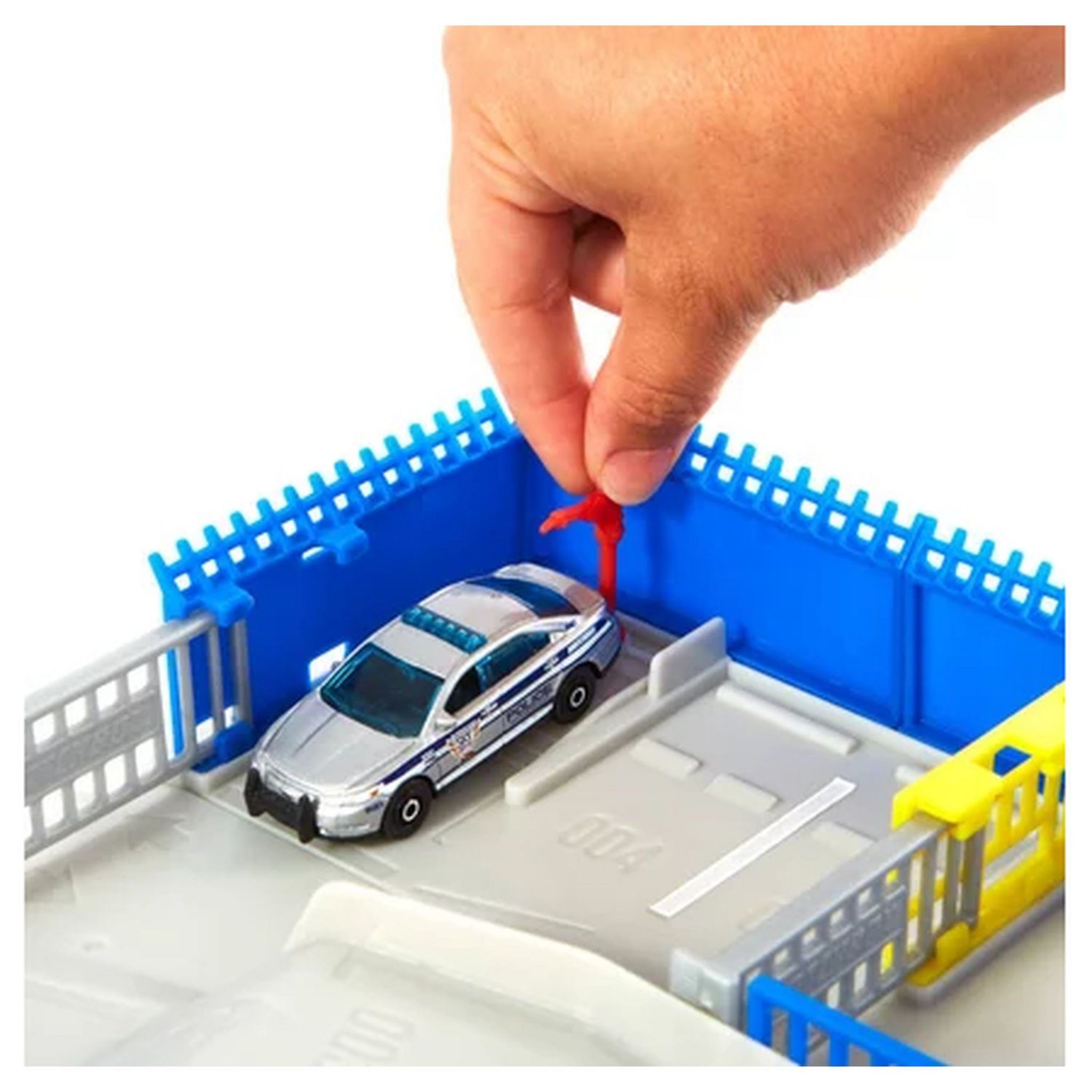 Voir la diapositive 5 : MATTEL Station de Police MatchBox